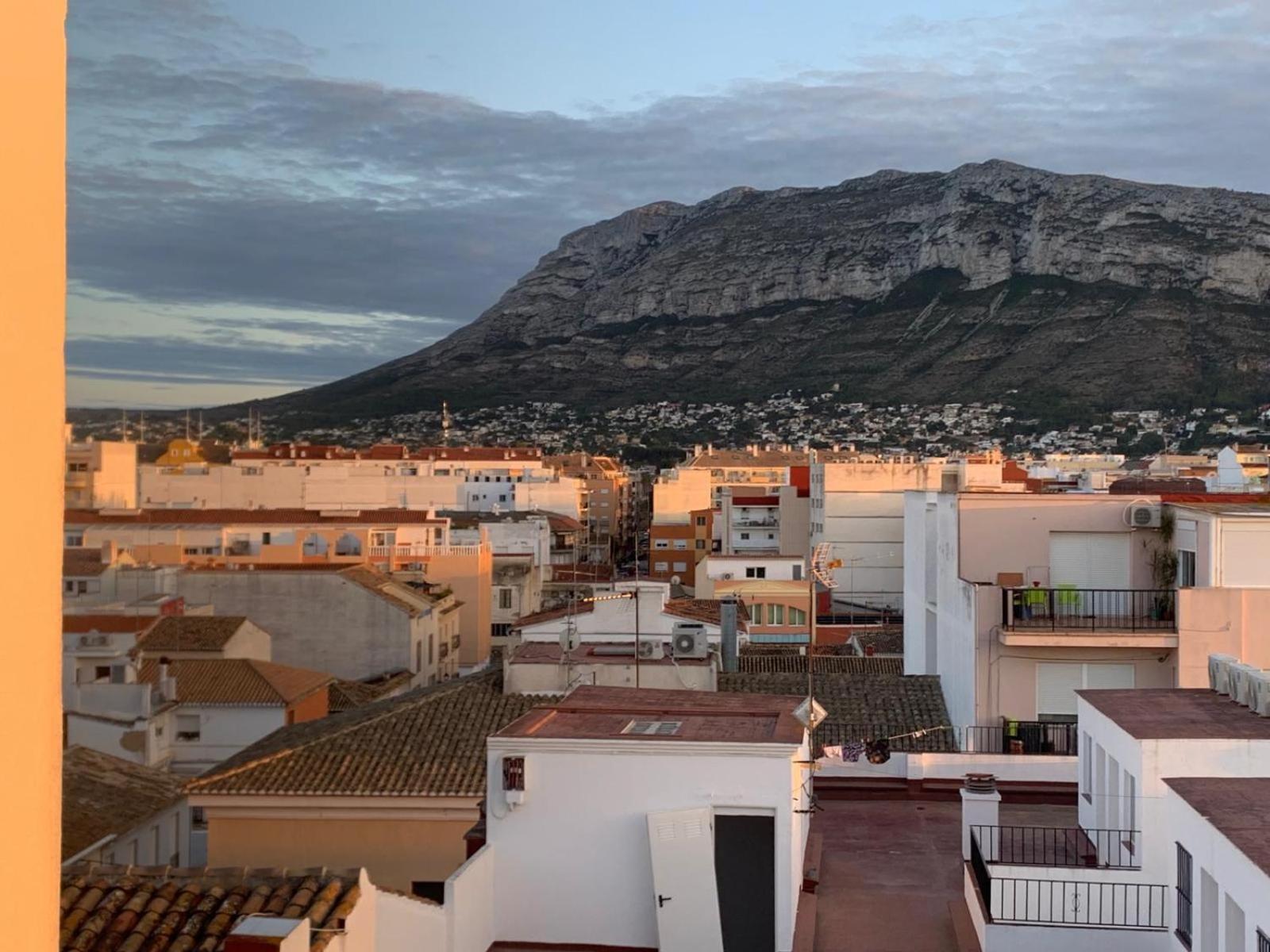 Ferienwohnung Gran Piso Con Estilo En El Centro De Dénia Exterior foto